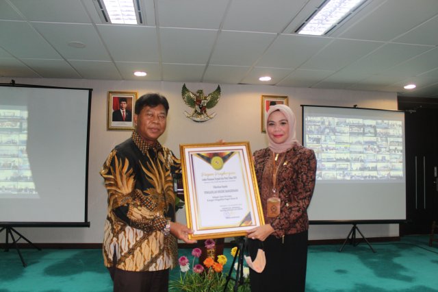 Penyerahan Sertifikat 08-08-2020